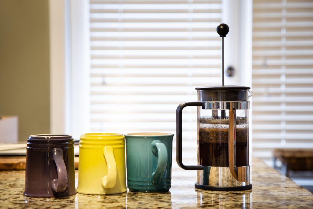 café préparé avec une cafetière french press